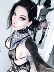 razorcandi Photos