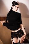 razorcandi Photos