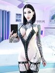 razorcandi Photos