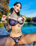 razorcandi Photos