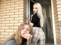 playwithanny Photos