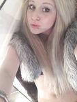 Blonde Amateur Nude Set