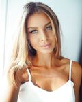 Blonde stunners/