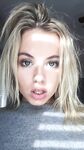 Blonde stunners/