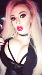 Blonde stunners/