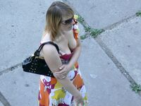 Downblouse"