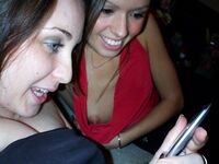 Downblouse"