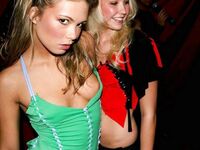 Downblouse"