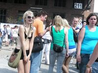 Downblouse"