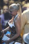 Downblouse"