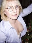 Downblouse"