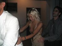 Downblouse"