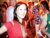 Downblouse"