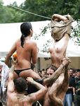 Nude public fun"