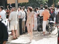 Oon the only one naked"