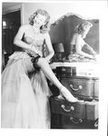 Vintage Model Lynne O'Neill