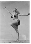 Vintage Model Lynne O'Neill