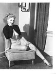 Vintage Model Lynne O'Neill