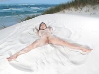 Sara Luvv