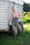 Anneli (aka Pinky June) - Taming