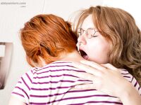 Dahlia & Yara - Deep Fingering