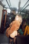 Danielle Sellers - Flasher