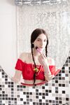 Ernesta - Reflecting
