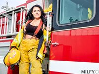 Eva Angelina - Yes Chief