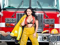 Eva Angelina - Yes Chief