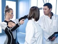 Nicole Aniston (Girth In Her Shell: A XXX Parody / ..)