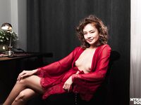 .. Kanya - Romantic Radiance