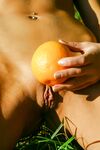 Tekla D - Leaves And Orange