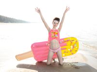 Ernesta - Hot Icecream