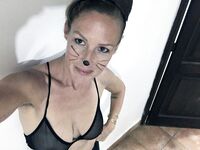 American Mature Selfie