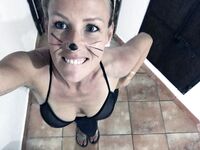 American Mature Selfie