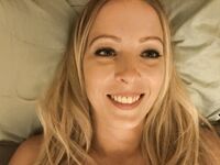 Awesome Masturbating Julia