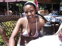 Cute ebony amateur