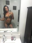 Fit Babe Whitney Selfie Pack