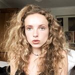 Kinky Blonde