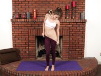 Ellie Eilish - Elastic Girl