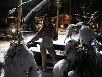 Kitsuna - Wearing felt boots