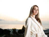 .. Sofy Bee - Ilunabarra