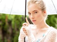 Sensual Love 2025 10 28 Bella Spark   Autumn Is Here