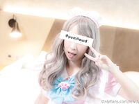 lewdyumi Photos