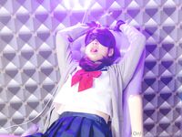 lewdyumi Photos