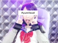 lewdyumi Photos