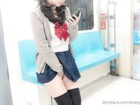 lewdyumi Photos