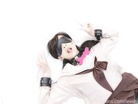 lewdyumi Photos