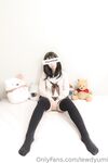 lewdyumi Photos
