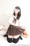 lewdyumi Photos
